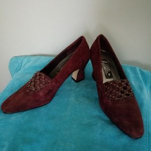Candid Statements Brown Leather Pumps